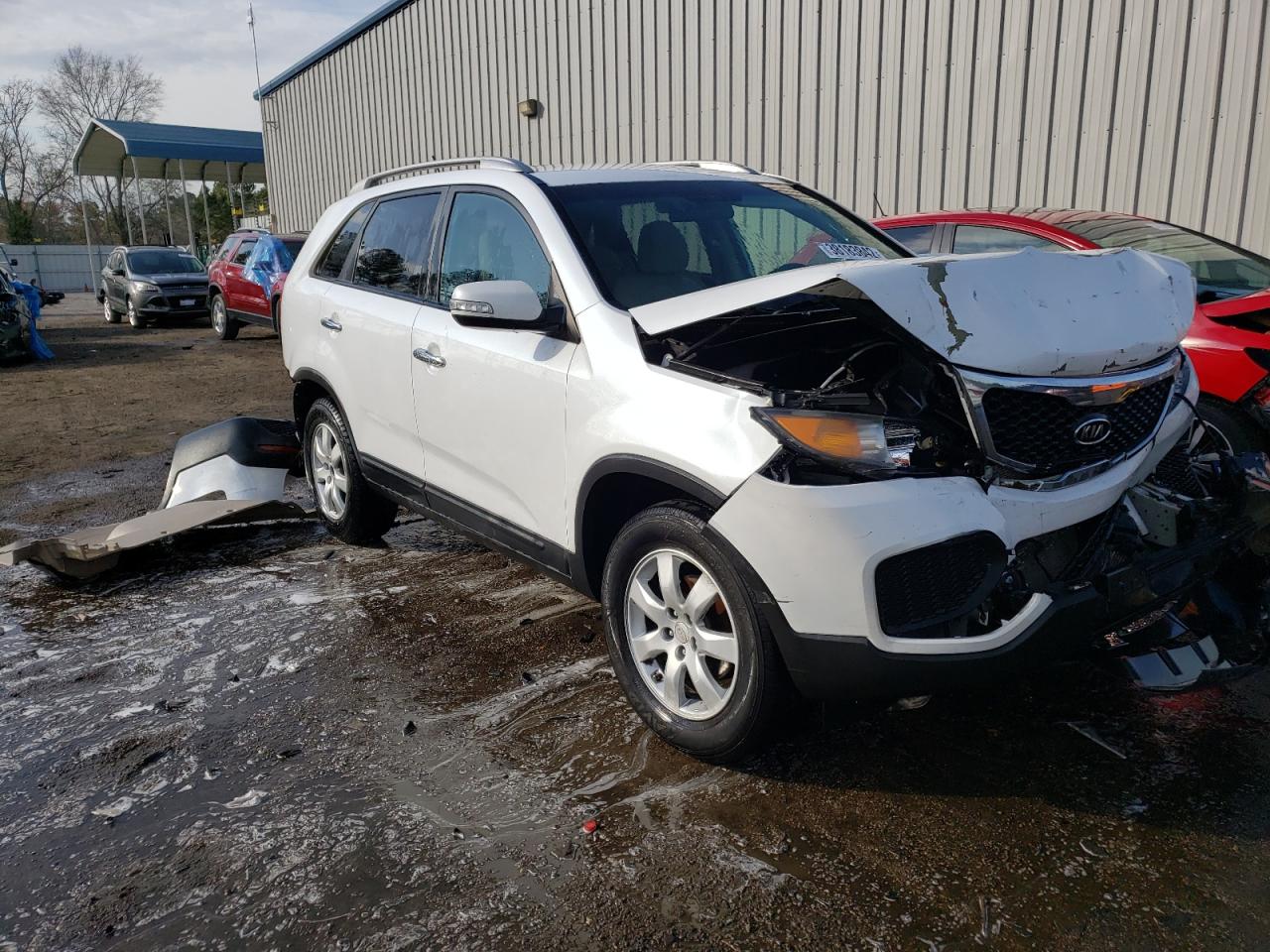 KIA SORENTO BA 2011 with VIN 5XYKT4A2XBG139301 - Photo from auction