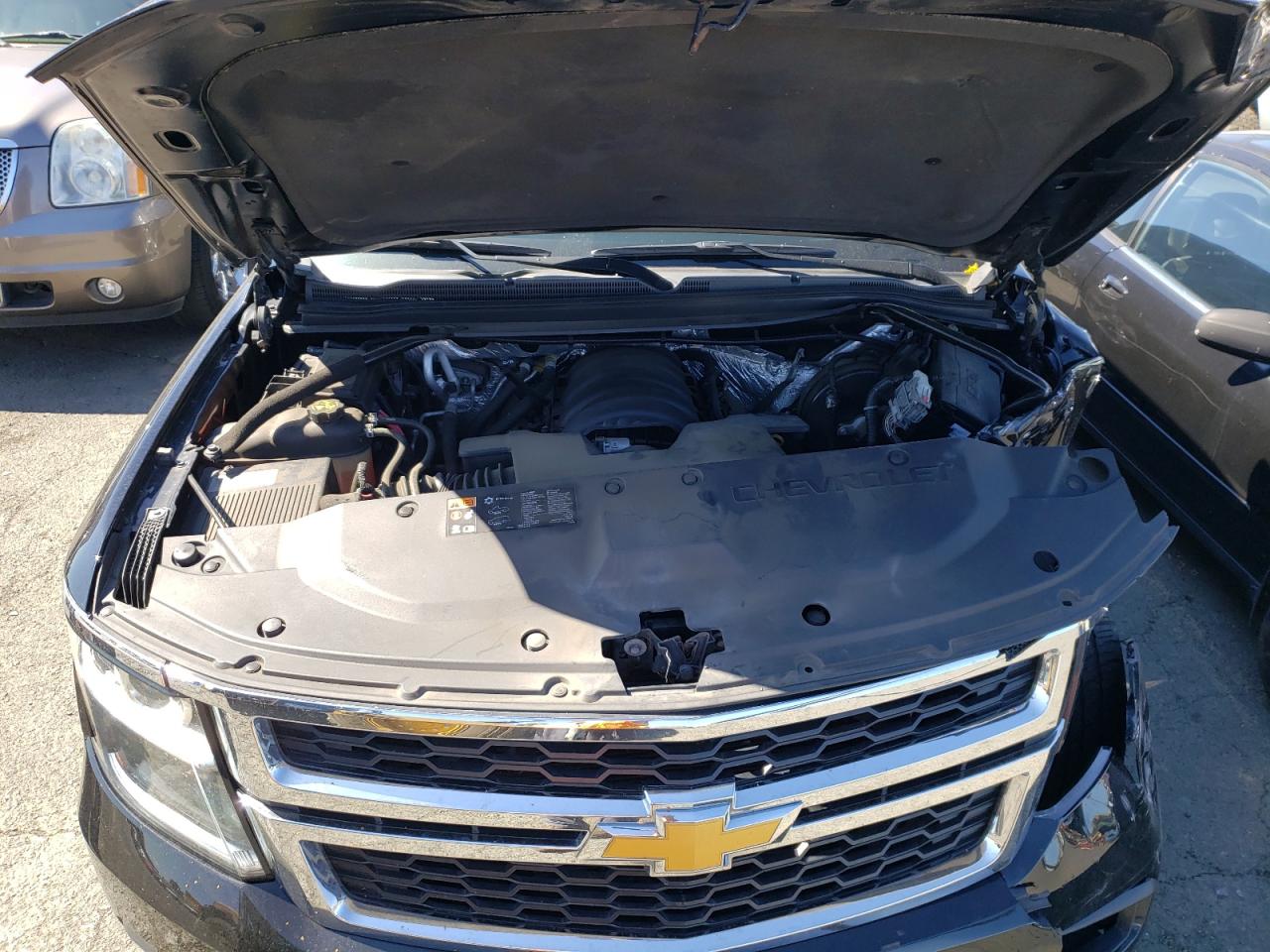 Photo 7 from auction – 2016 CHEVROLET TAHOE C150 with VIN 1GNSCBKC2GR292069