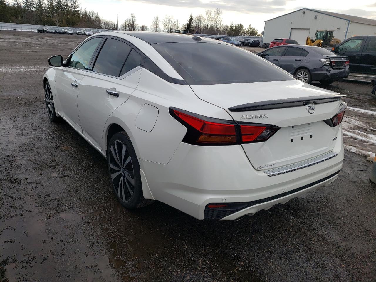 Photo 3 from auction – 2019 NISSAN ALTIMA PLA with VIN 1N4BL4FW5KN315648