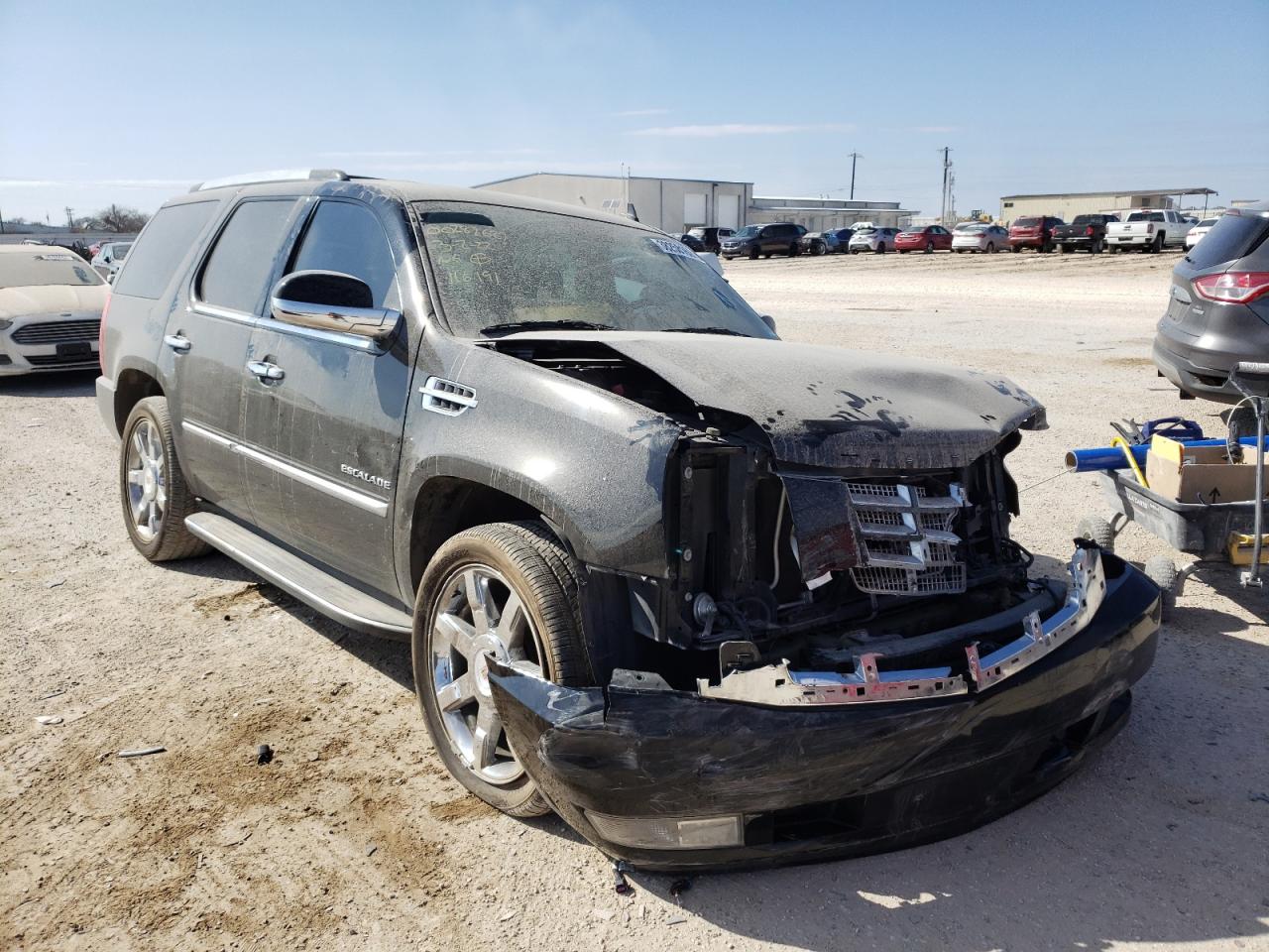 CADILLAC ESCALADE L 2014 with VIN 1GYS3BEF0ER116191 - Photo from auction