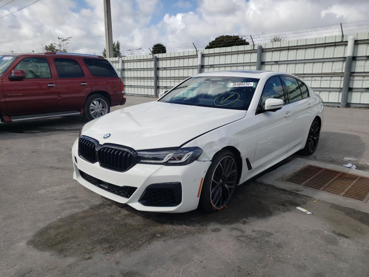 Photo 2 from auction – 2021 BMW M550XI with VIN WBA13BK0XMCF87056