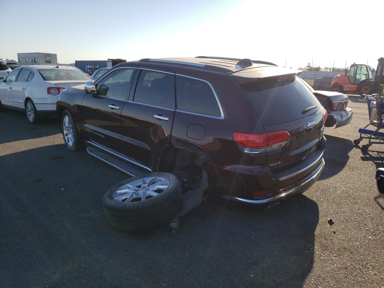 Photo 3 from auction – 2014 JEEP GRAND CHER with VIN 1C4RJFJG7EC247900