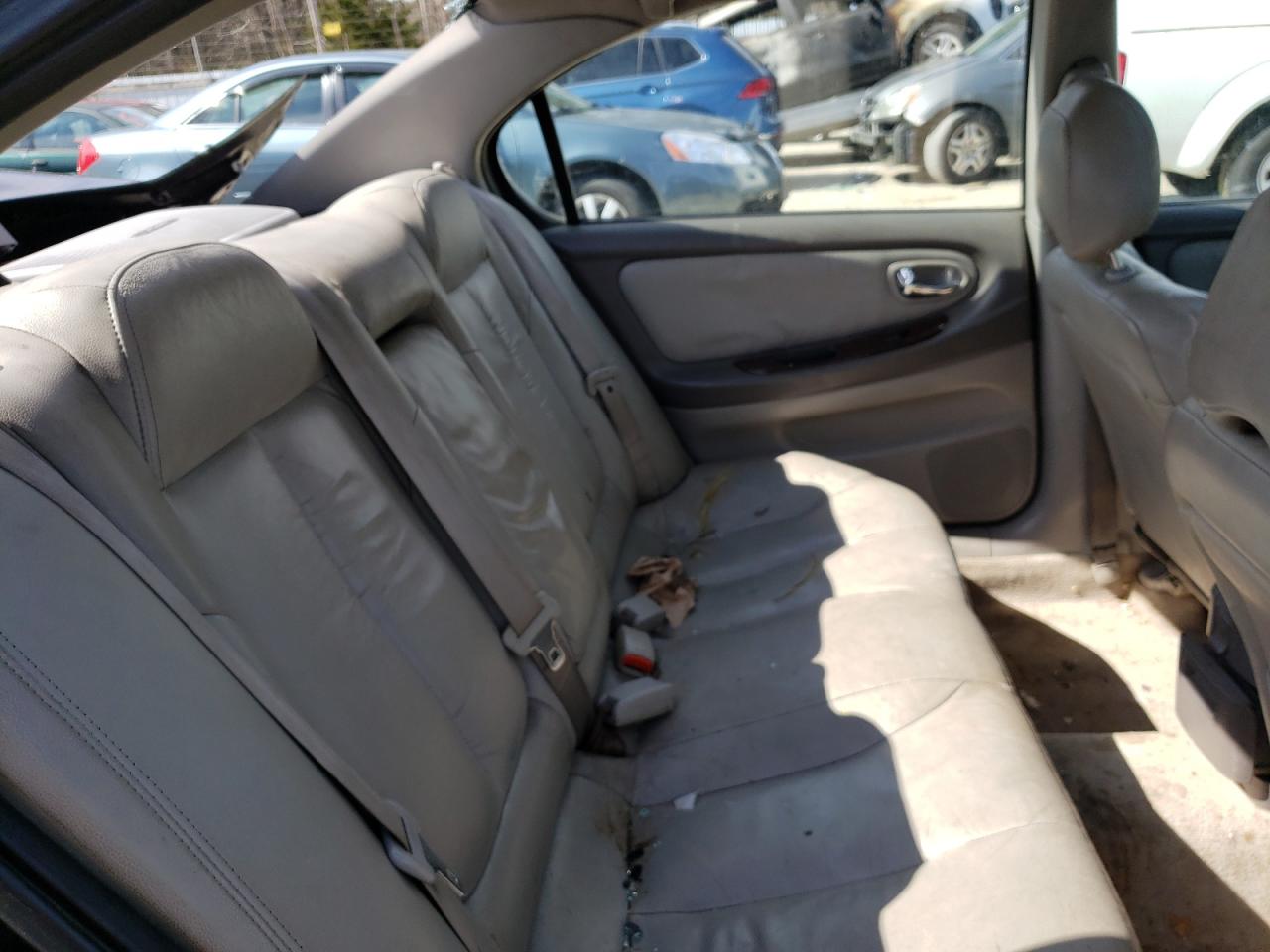 Photo 6 from auction – 2000 NISSAN MAXIMA with VIN JN1CA31A8YT205081