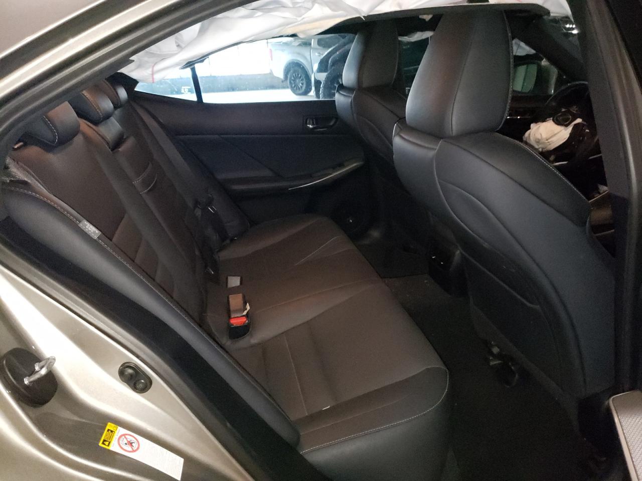 Photo 6 from auction – 2015 LEXUS IS 250 with VIN JTHCF1D28F5018589
