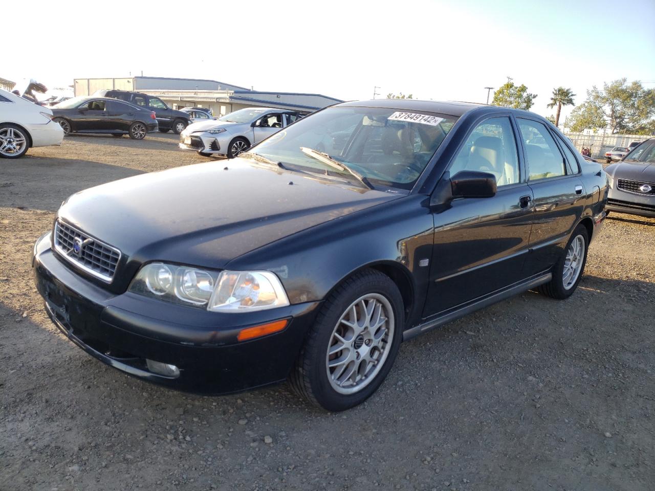 Photo 2 from auction – 2004 VOLVO S40 1.9T with VIN YV1VS27514F063389