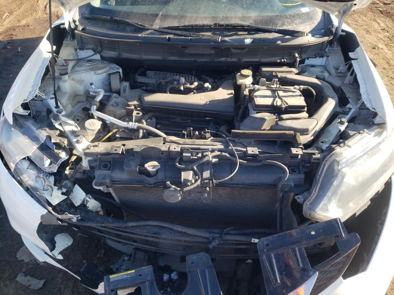 Photo 7 from auction – 2015 NISSAN ROGUE S with VIN KNMAT2MV0FP566589