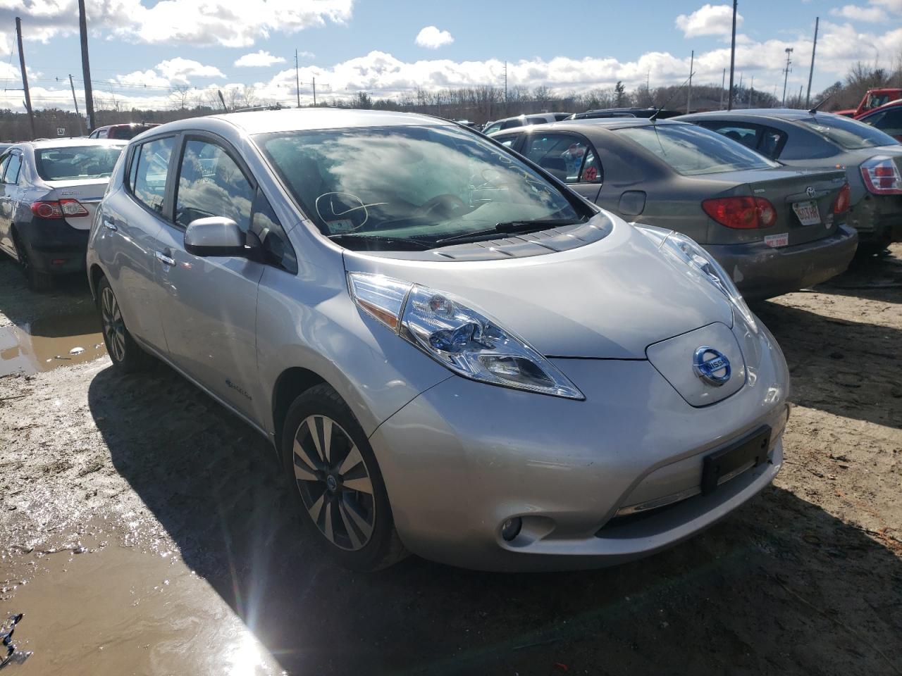 NISSAN LEAF S 2013 with VIN 1N4AZ0CP5DC404845 - Photo from auction