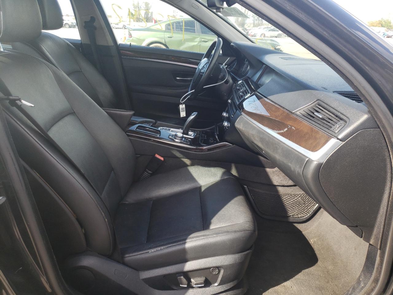Photo 5 from auction – 2013 BMW 528 XI with VIN WBAXH5C52DDW16502