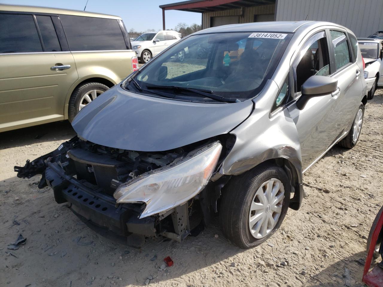 Photo 2 from auction – 2015 NISSAN VERSA NOTE with VIN 3N1CE2CP3FL360557