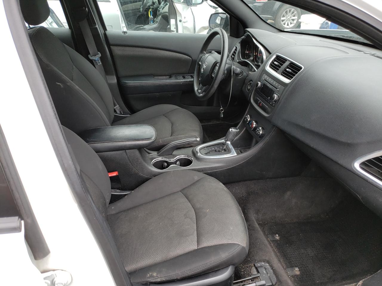 Photo 5 from auction – 2013 DODGE AVENGER SE with VIN 1C3CDZAB8DN719080