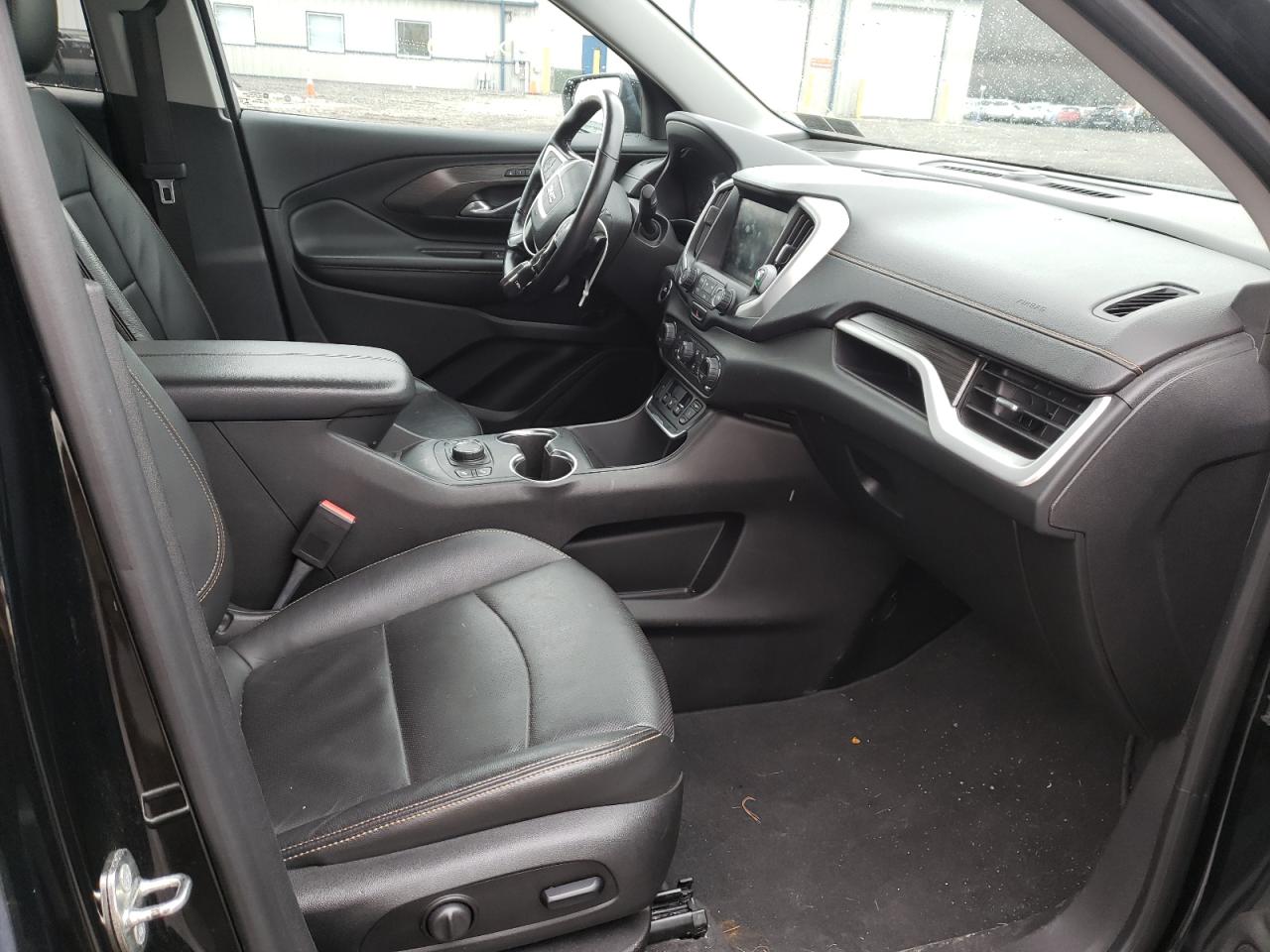 Photo 5 from auction – 2018 GMC TERRAIN SL with VIN 3GKALVEX6JL221559