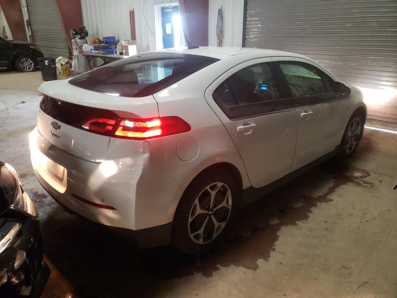 Photo 4 from auction – 2013 CHEVROLET VOLT with VIN 1G1RD6E47DU146512