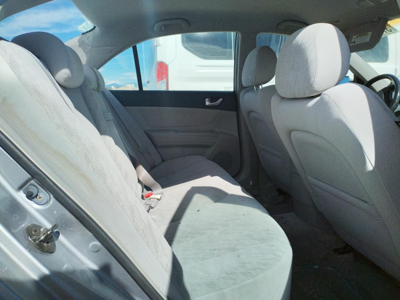 Photo 6 from auction – 2007 HYUNDAI SONATA GLS with VIN 5NPET46C87H177673