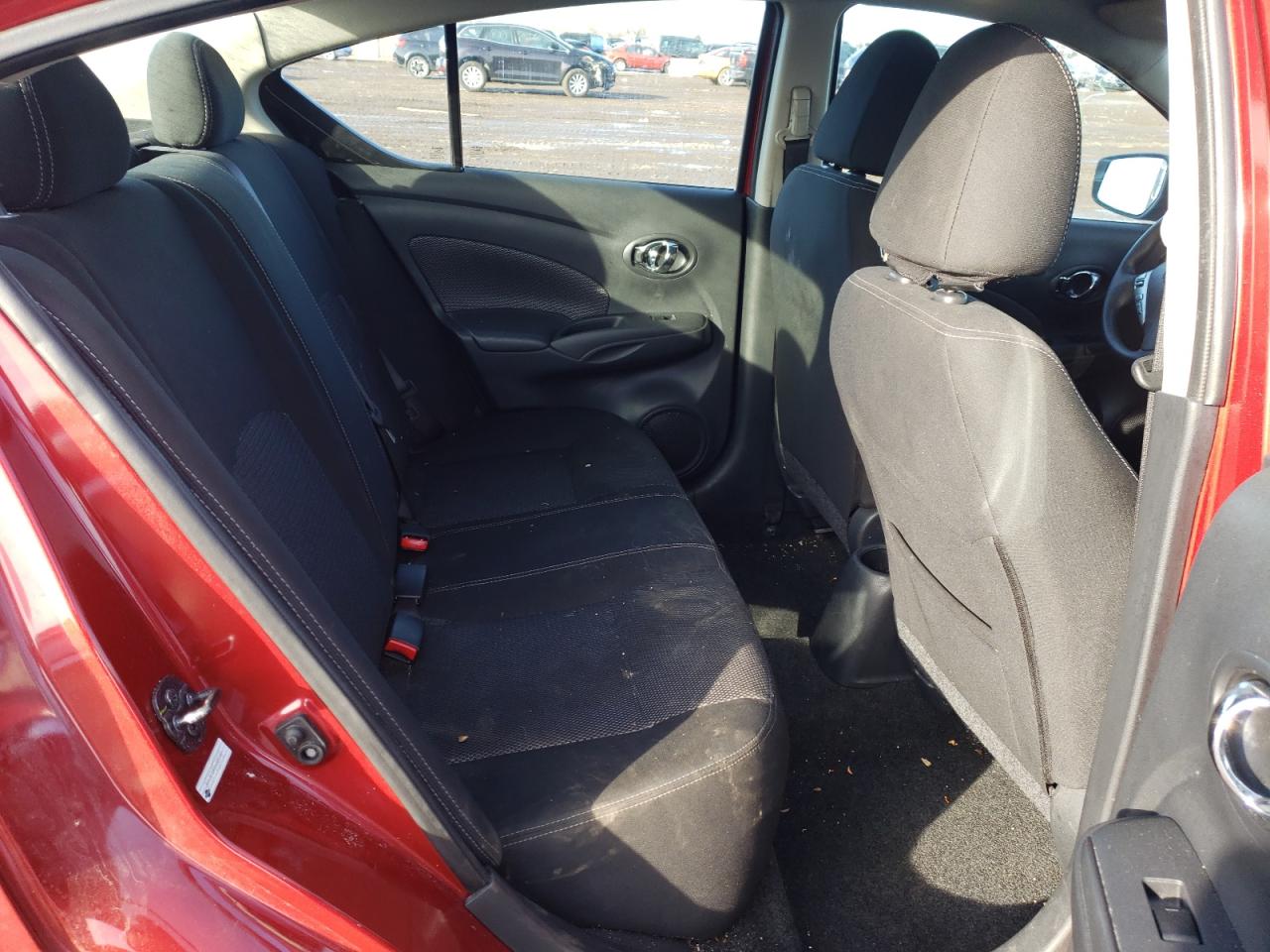Photo 6 from auction – 2018 NISSAN VERSA S with VIN 3N1CN7AP2JL885182