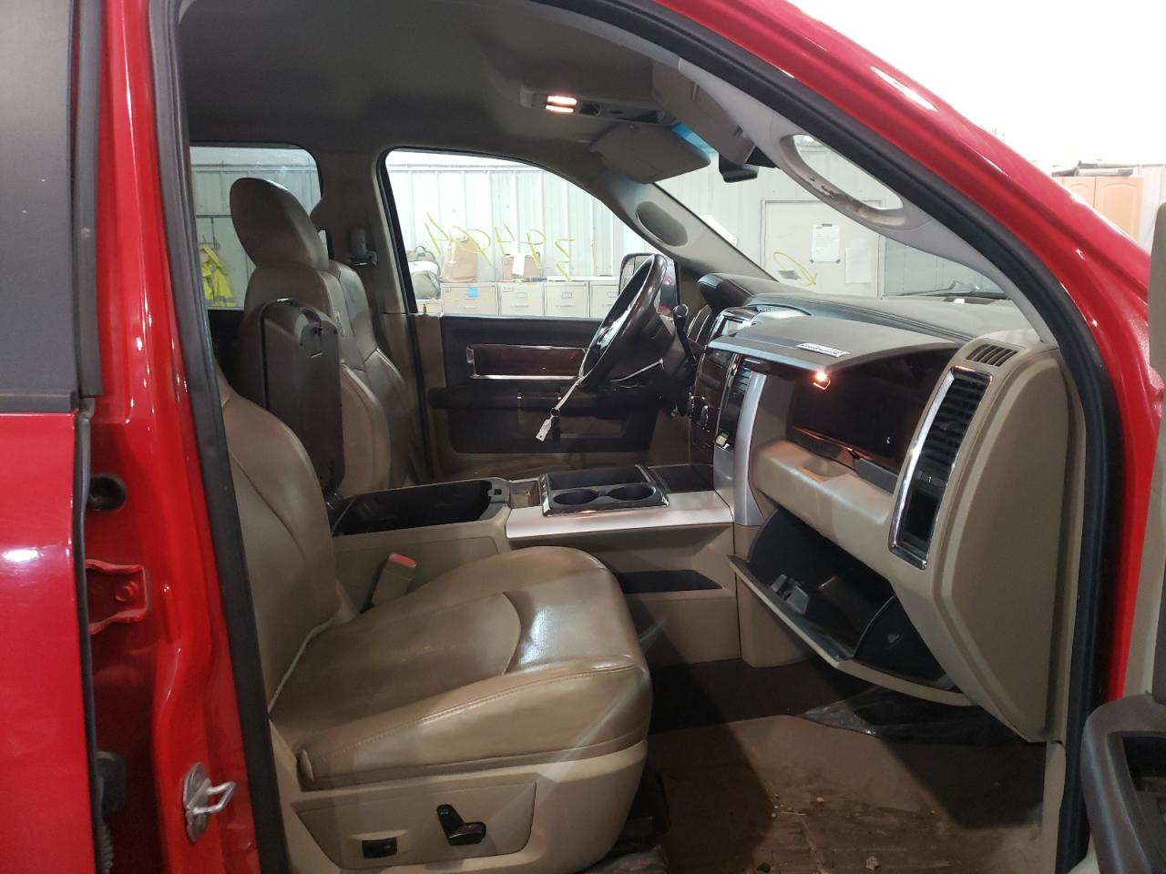 Photo 5 from auction – 2012 DODGE RAM 2500 L with VIN 3C6UD5FL8CG320582