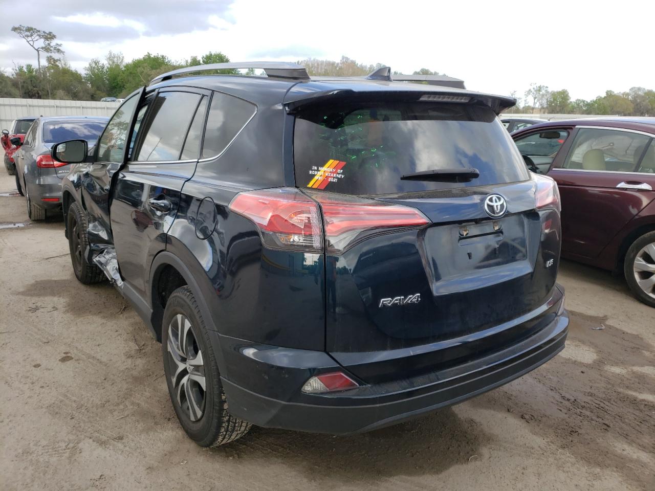 Photo 3 from auction – 2017 TOYOTA RAV4 LE with VIN 2T3ZFREV5HW313230