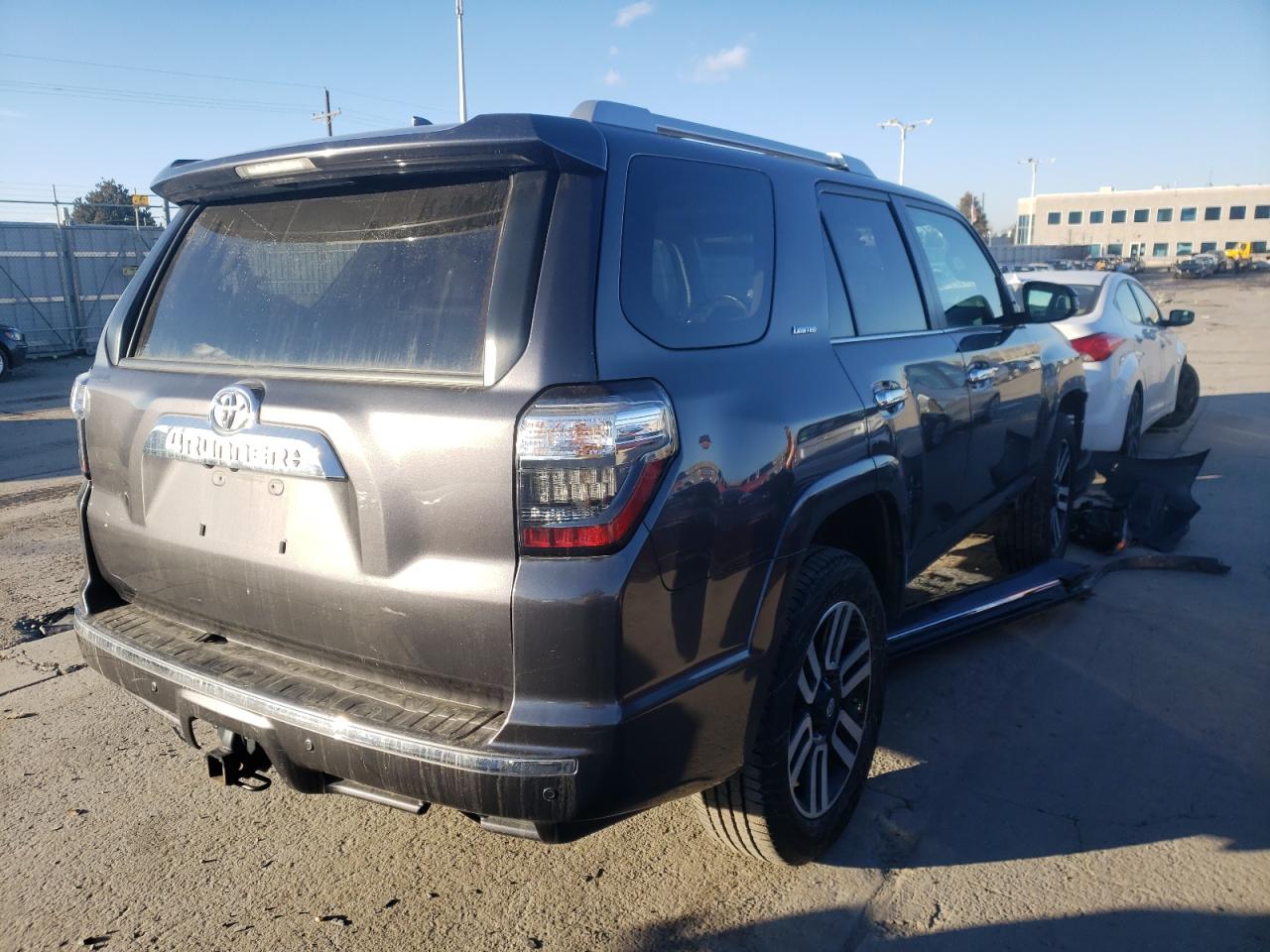 Photo 4 from auction – 2016 TOYOTA 4RUNNER SR with VIN JTEBU5JR9G5366166