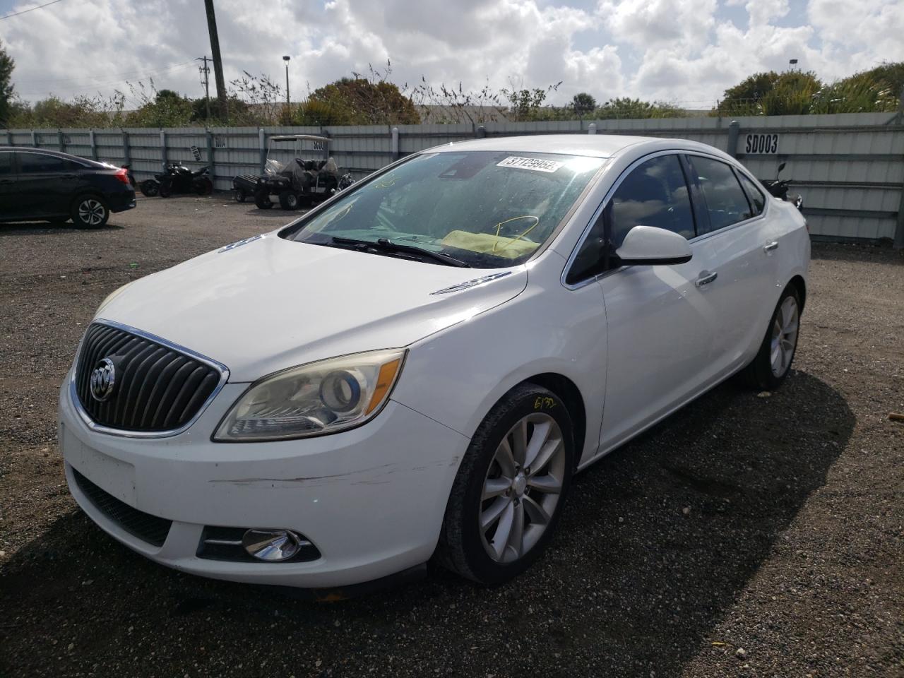 Photo 2 from auction – 2014 BUICK VERANO CON with VIN 1G4PR5SK6E4212235
