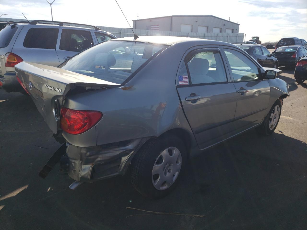 Photo 4 from auction – 2004 TOYOTA COROLLA CE with VIN 2T1BR32E54C235868