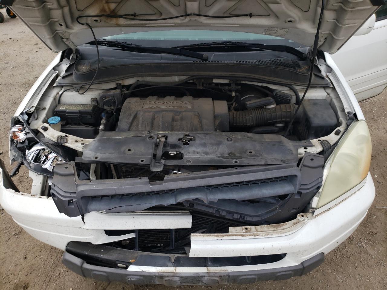 Photo 7 from auction – 2005 HONDA PILOT EXL with VIN 5FNYF18515B023934