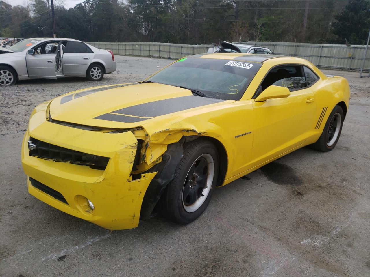 Photo 2 from auction – 2013 CHEVROLET CAMARO LS with VIN 2G1FA1E36D9224197