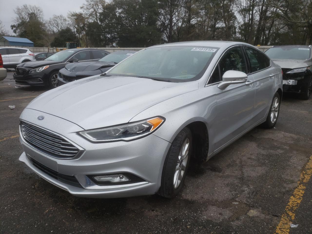 Photo 2 from auction – 2017 FORD FUSION SE with VIN 3FA6P0HD4HR111214