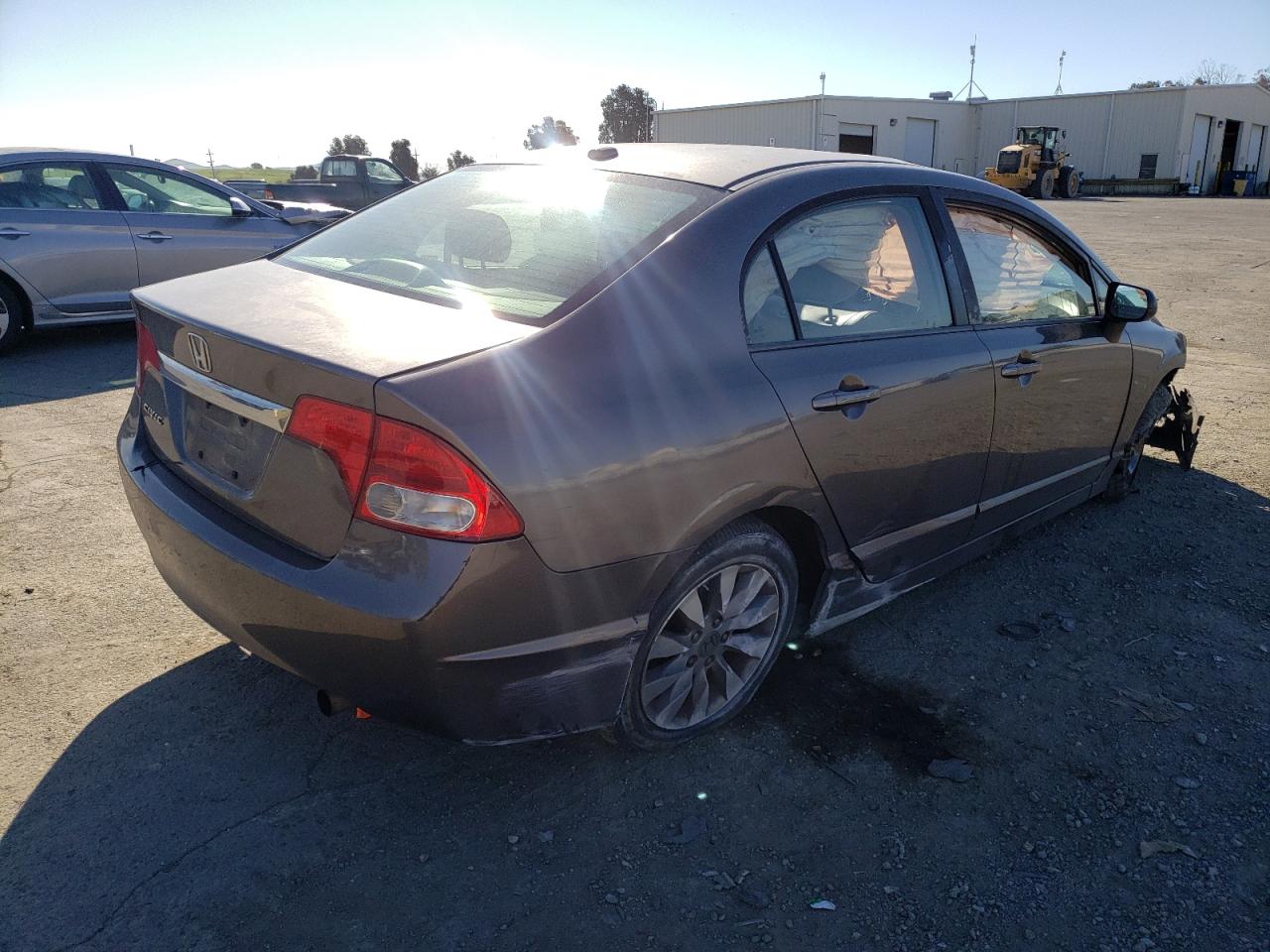 Photo 4 from auction – 2009 HONDA CIVIC EXL with VIN 19XFA16989E035991