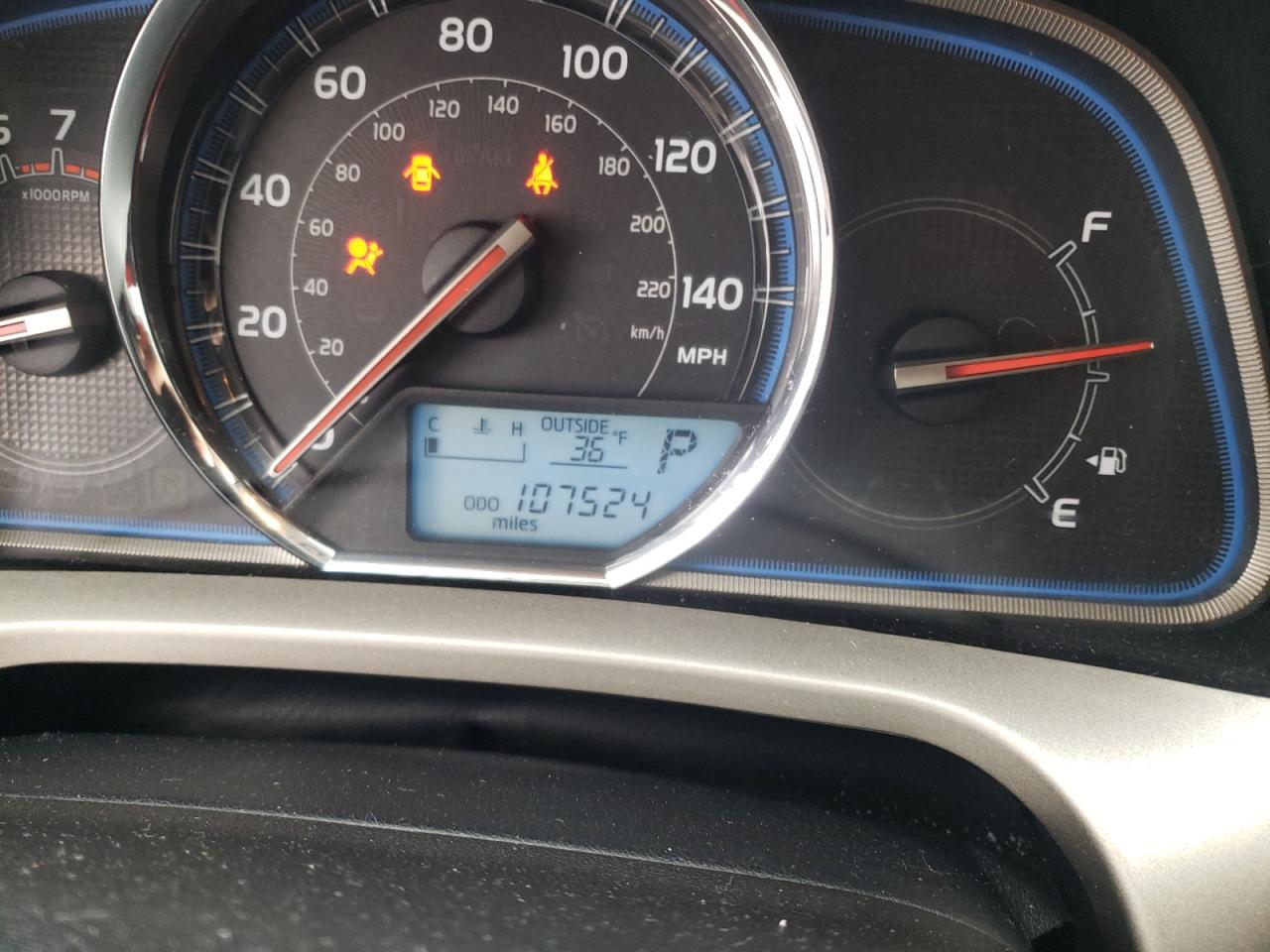 Photo 8 from auction – 2014 TOYOTA RAV4 LIMIT with VIN 2T3DFREV2EW166337