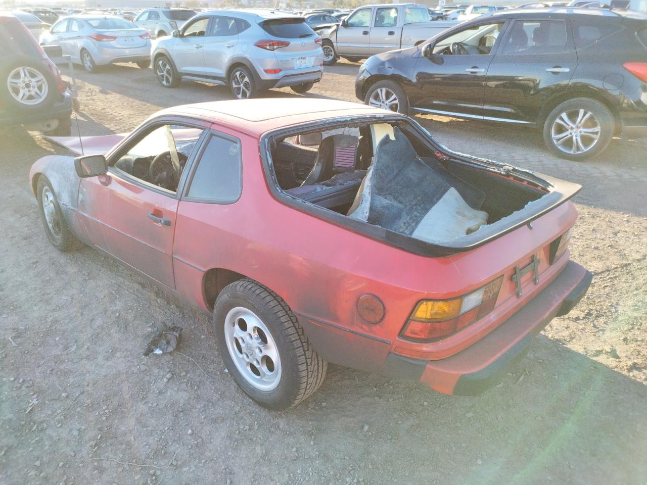 Photo 10 from auction – 1987 PORSCHE 924 S with VIN WP0AA0925HW451641