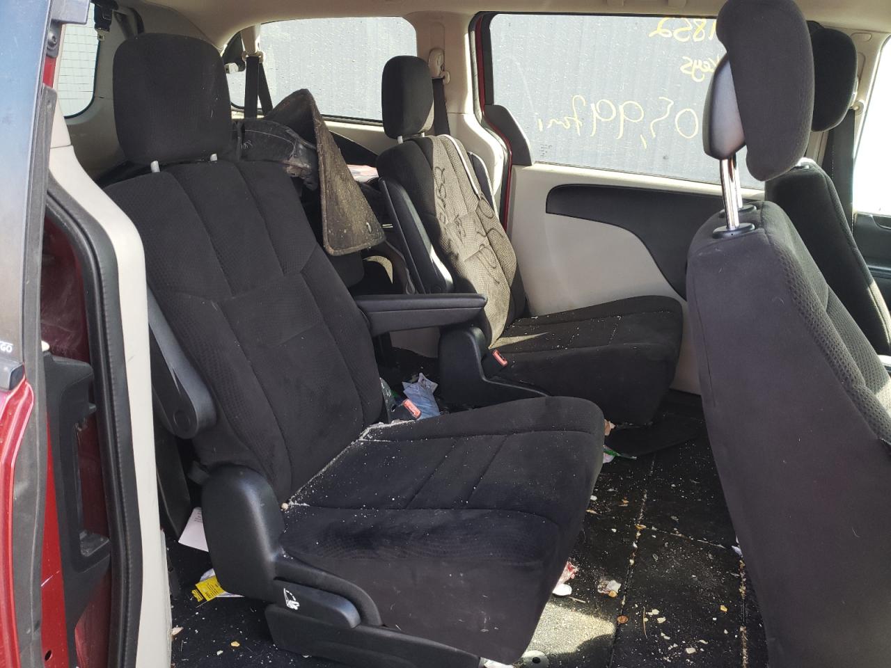 Photo 6 from auction – 2014 DODGE GRAND CARA with VIN 2C4RDGCG9ER172974