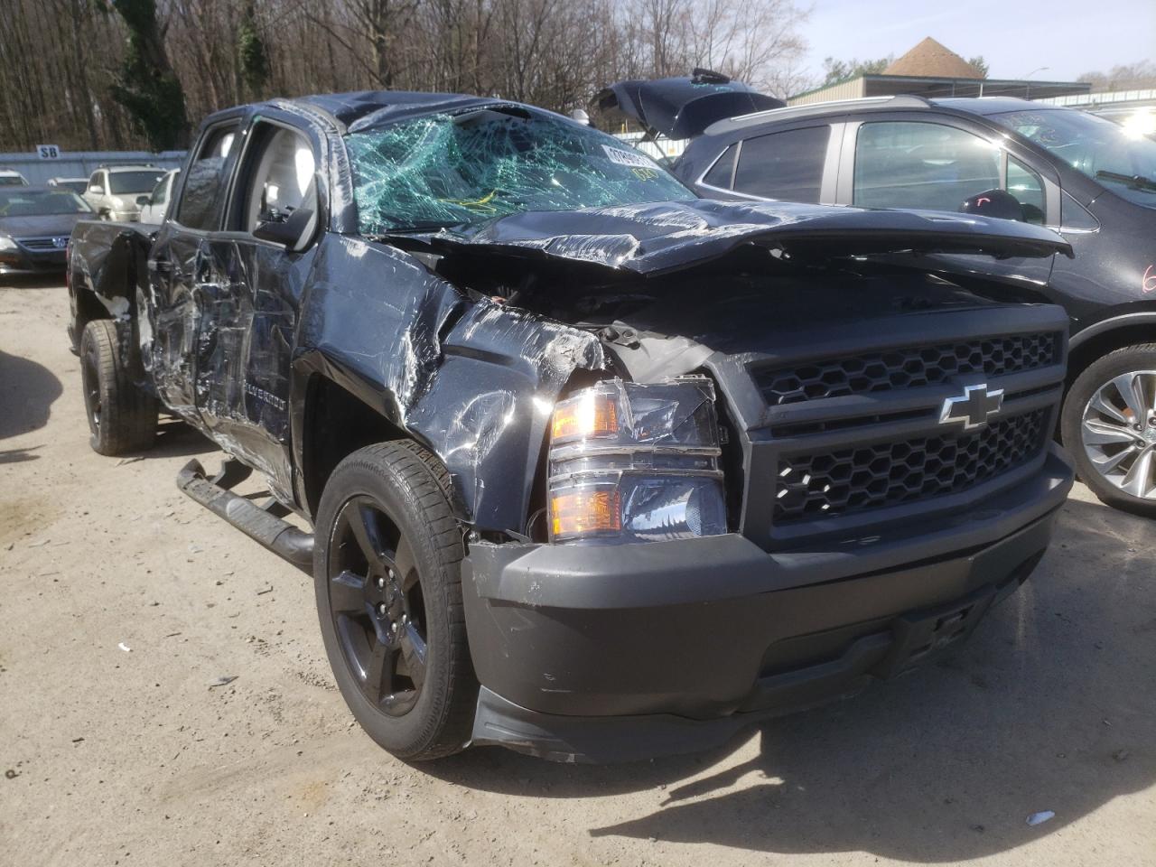 CHEVROLET SILVERADO 2015 with VIN 1GCRCPEH1FZ392013 - Photo from auction