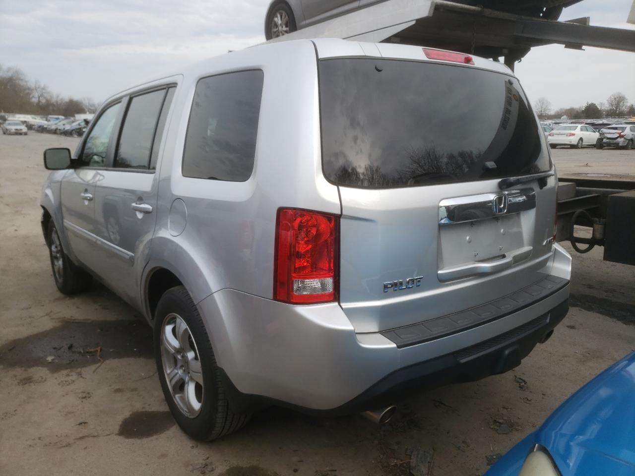 Photo 3 from auction – 2012 HONDA PILOT EXL with VIN 5FNYF4H52CB065401