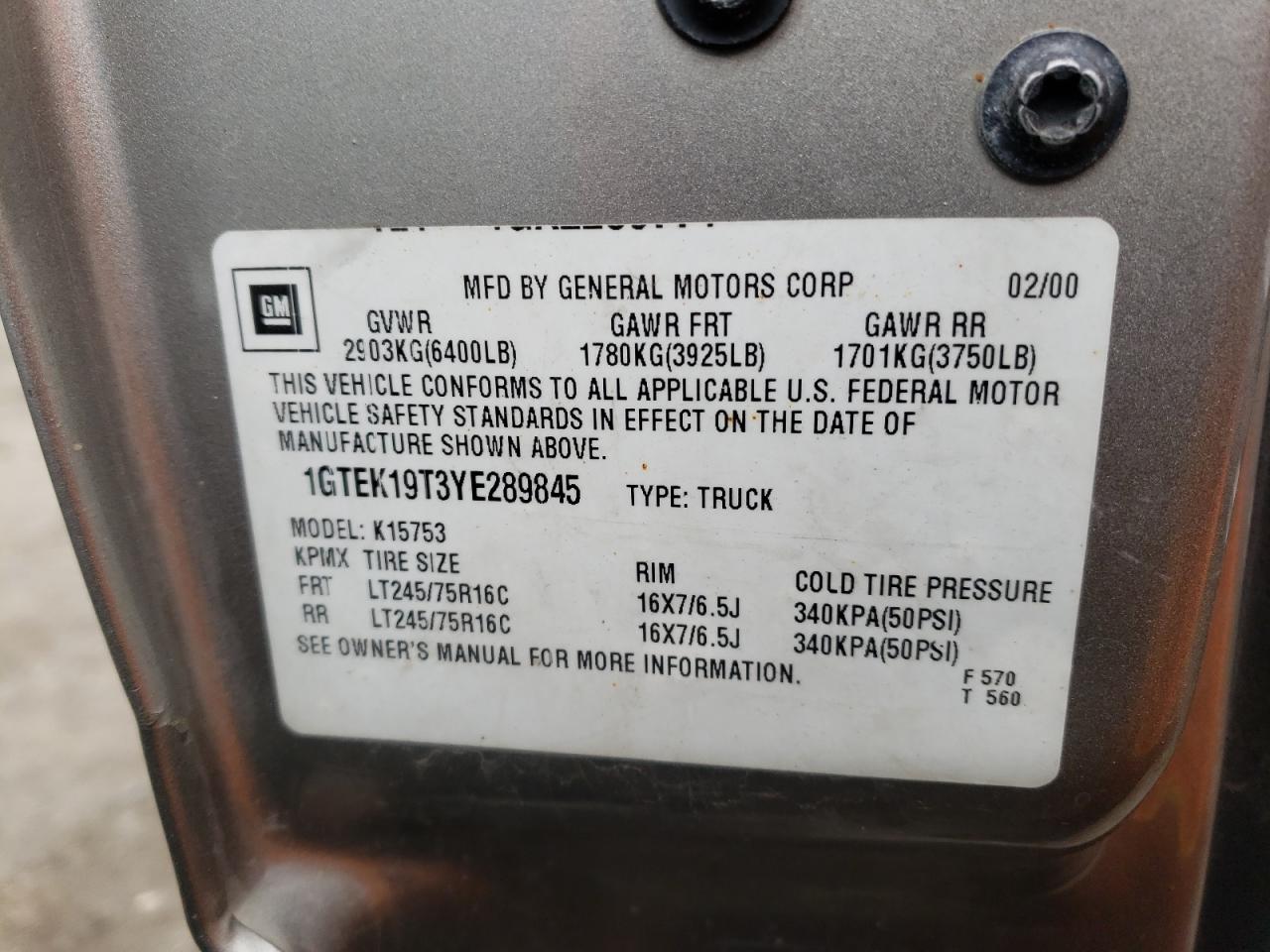 Photo 10 from auction – 2000 GMC NEW SIERRA with VIN 1GTEK19T3YE289845