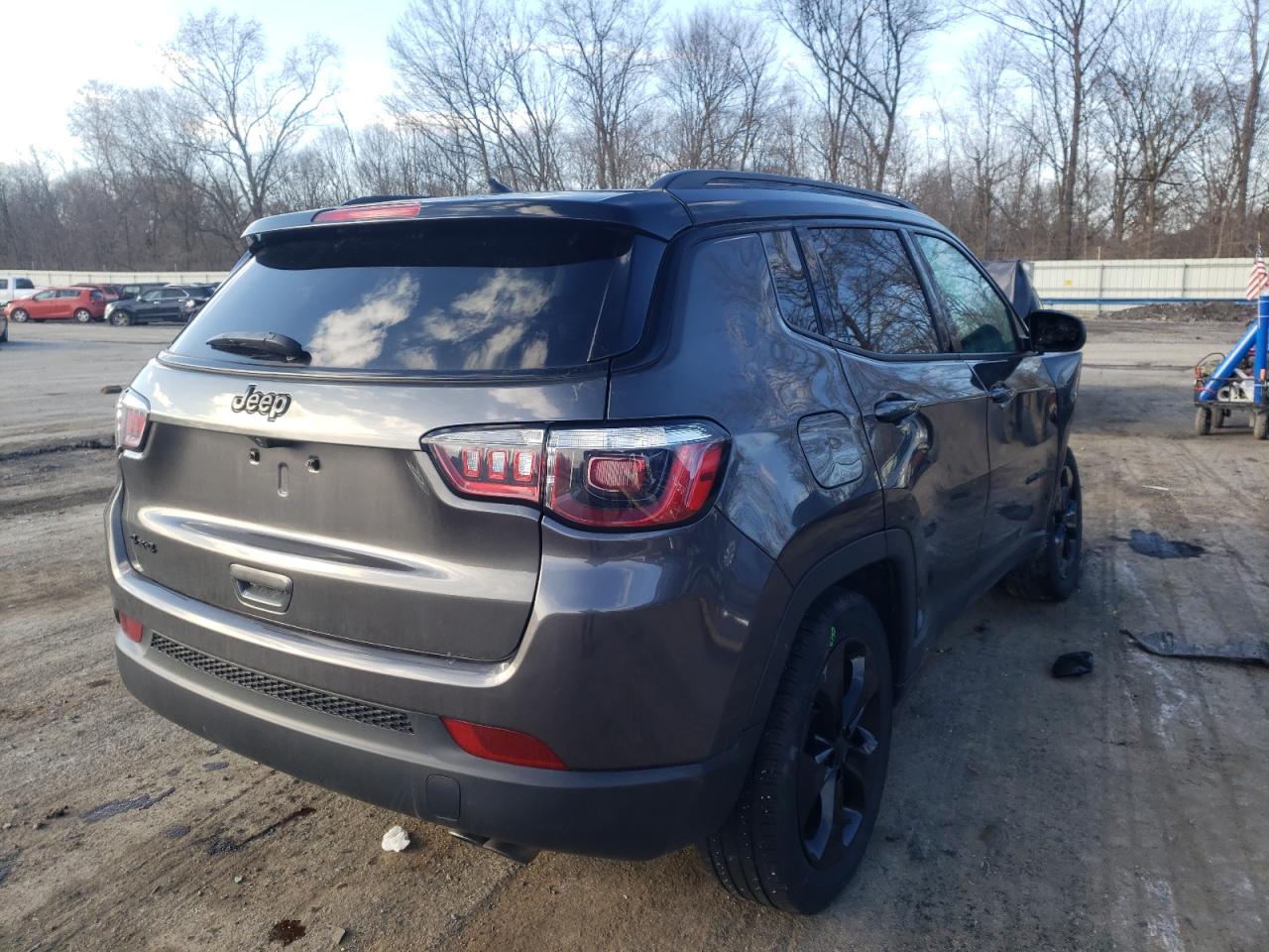 Photo 4 from auction – 2018 JEEP COMPASS LA with VIN 3C4NJDBB6JT325233