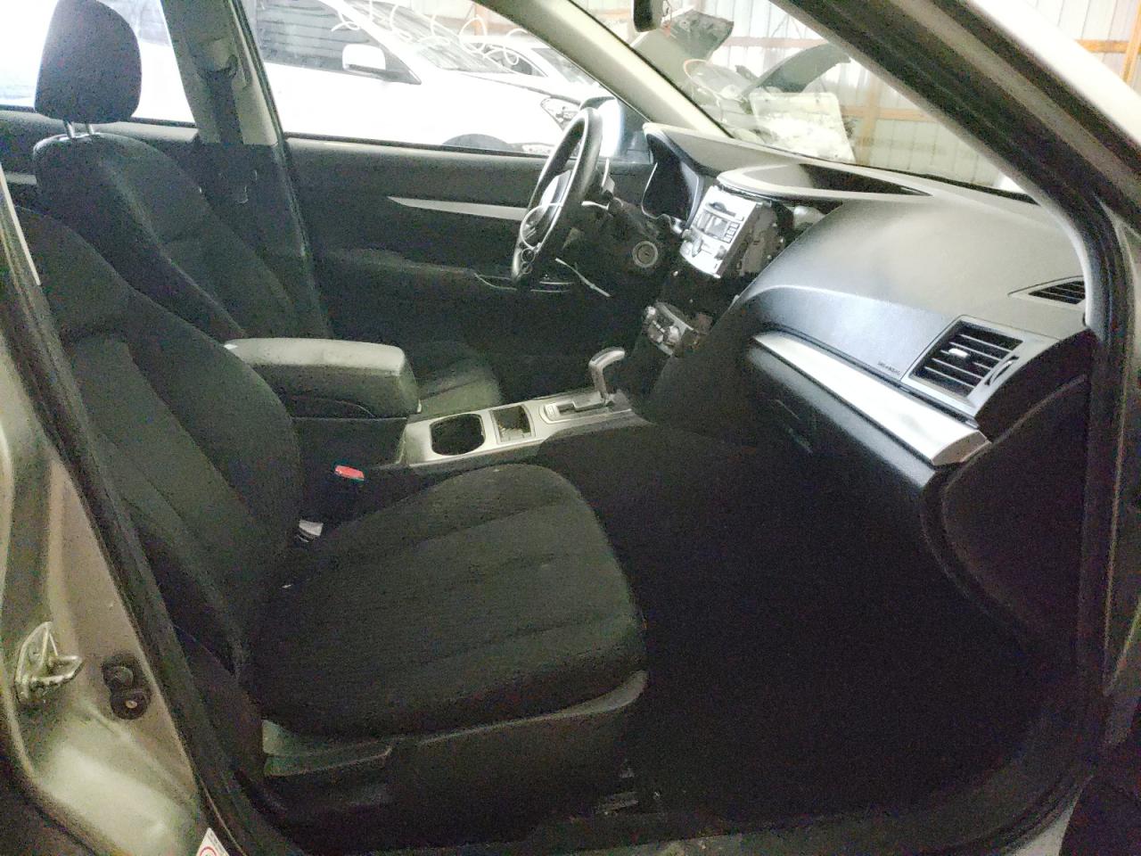 Photo 5 from auction – 2011 SUBARU LEGACY 2.5 with VIN 4S3BMBA66B3218425