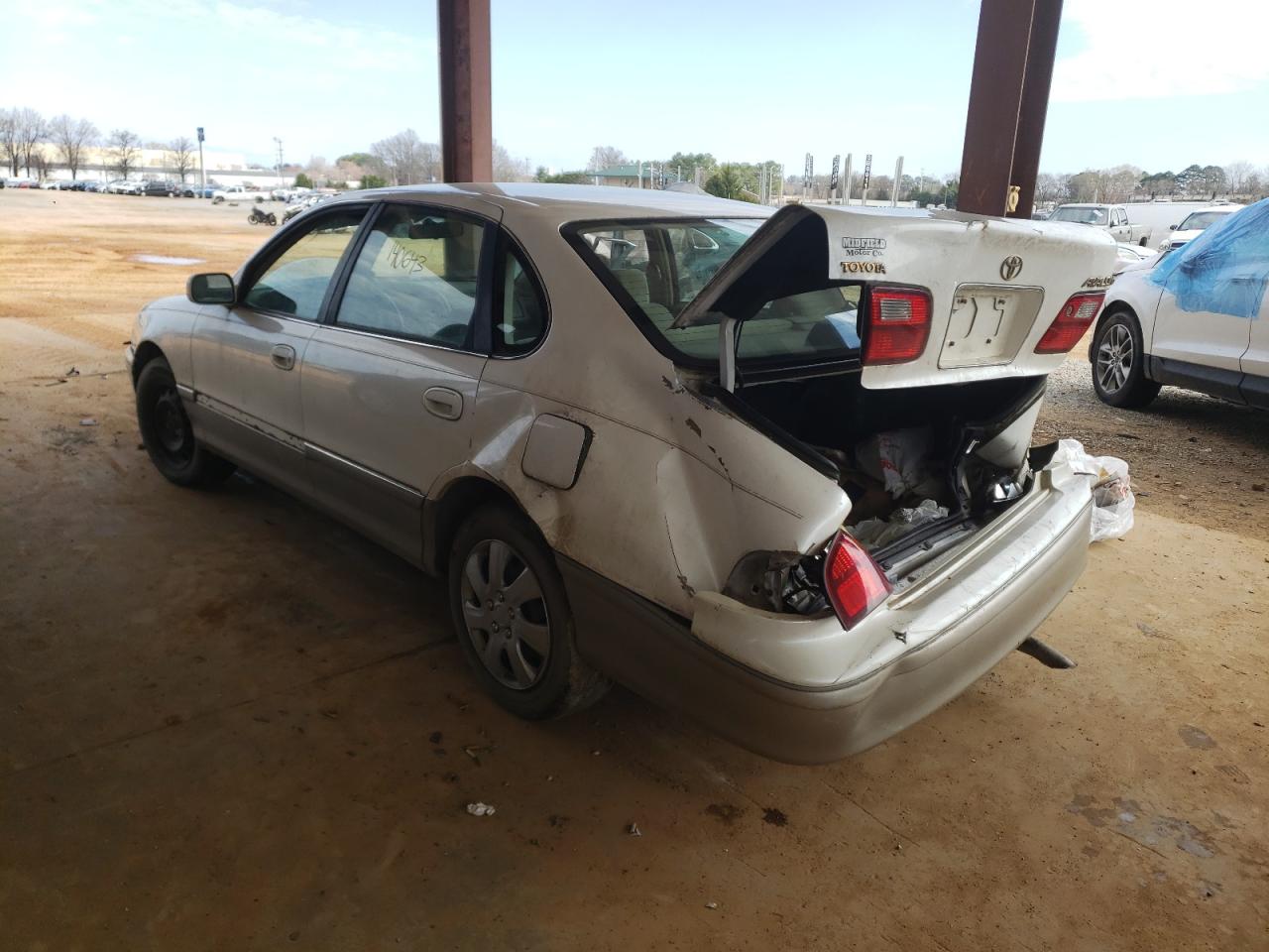 Photo 3 from auction – 1999 TOYOTA AVALON with VIN 4T1BF18B2XU328392