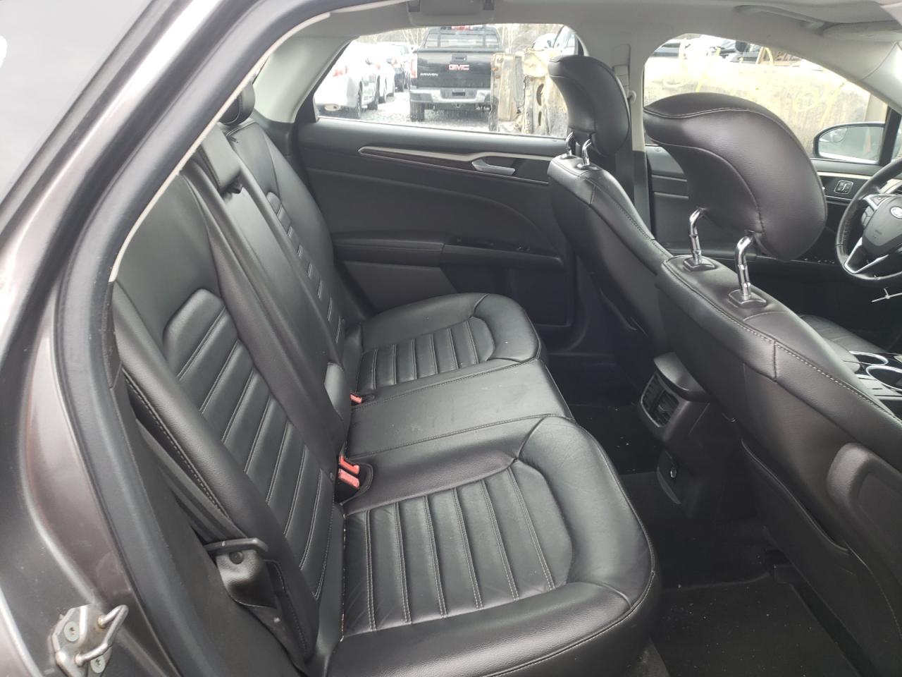 Photo 18 from auction – 2013 FORD FUSION SE with VIN 3FA6P0H99DR293675