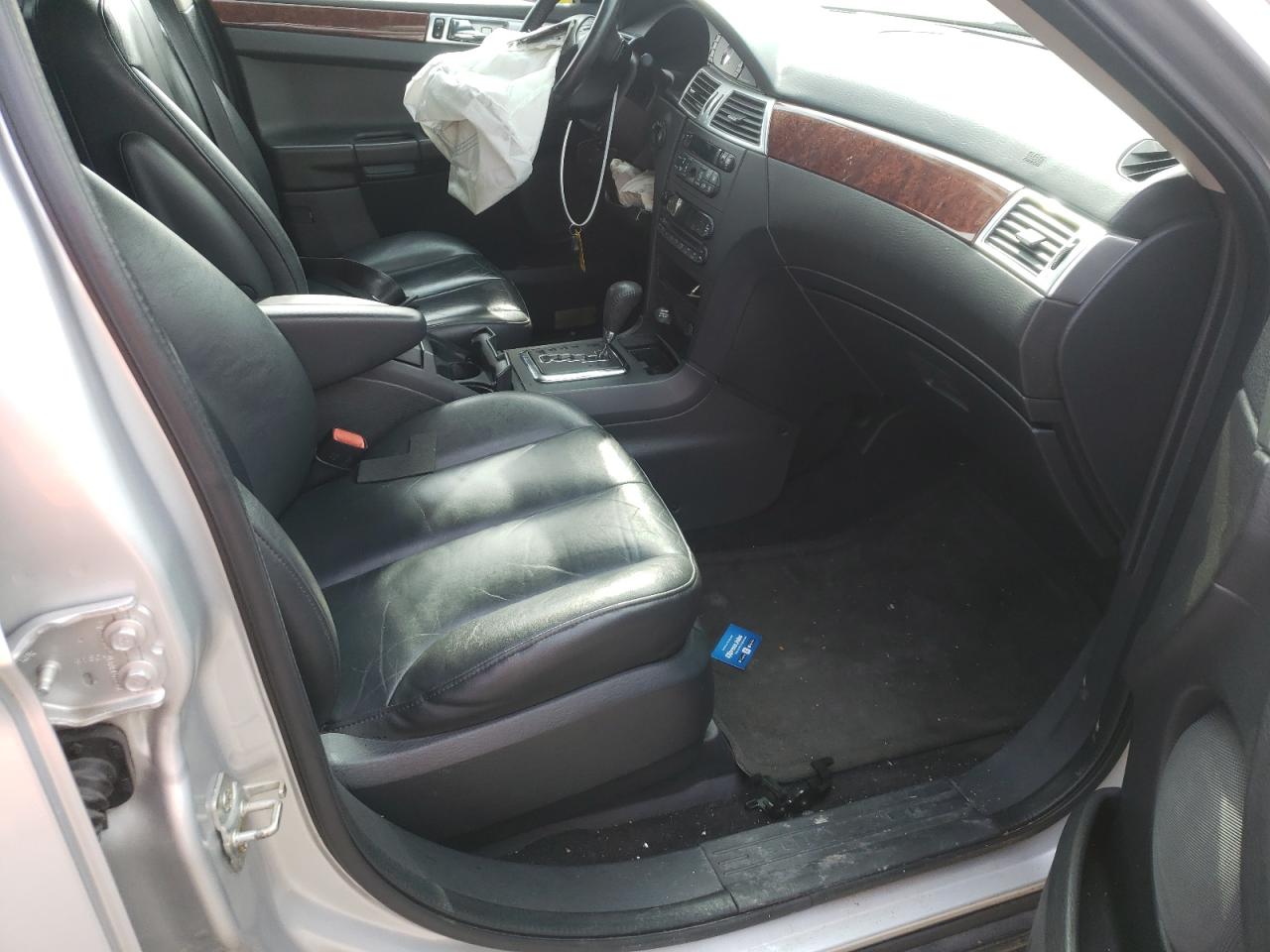 Photo 5 from auction – 2005 CHRYSLER PACIFICA T with VIN 2C4GF68485R328870