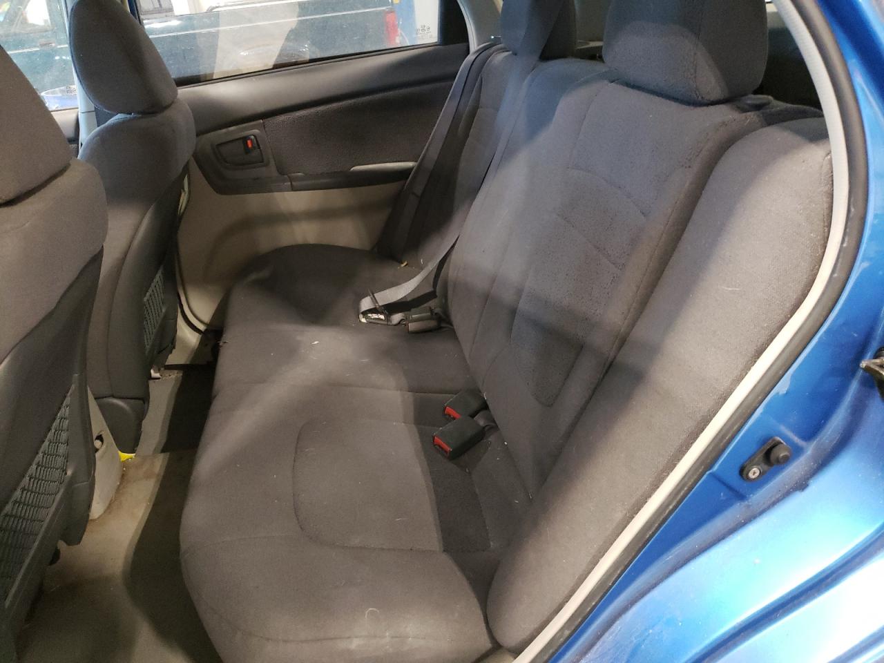 Photo 6 from auction – 2006 KIA SPECTRA5 with VIN KNAFE161365305731