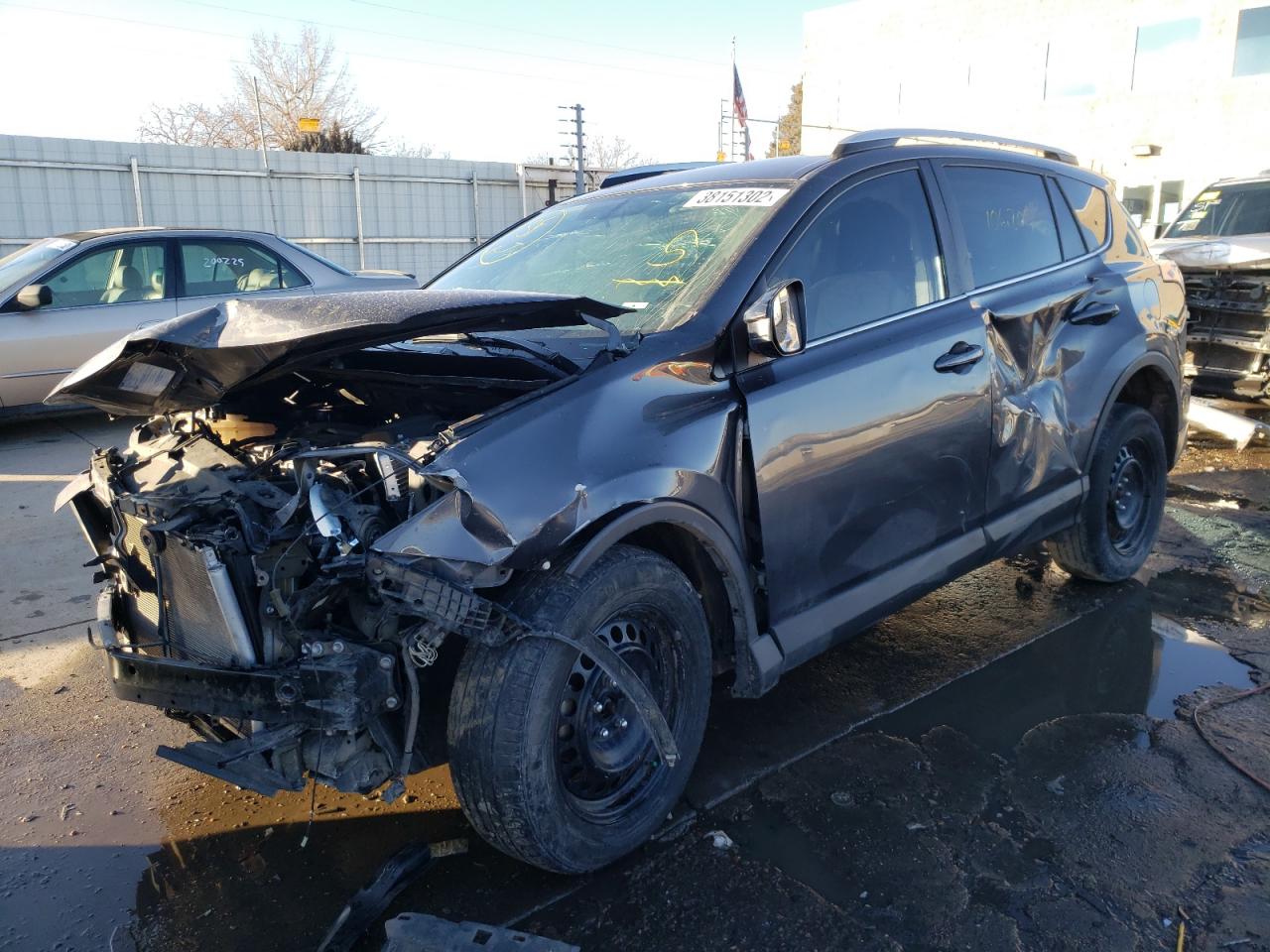 صورة رقم 2 من المزاد - 2016 TOYOTA RAV4 LE مع VIN 2T3BFREV2GW524904