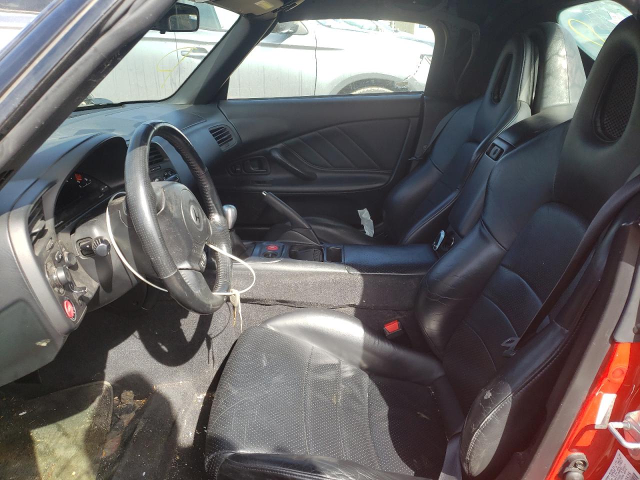 Photo 5 from auction – 2000 HONDA S2000 with VIN JHMAP1141YT000525