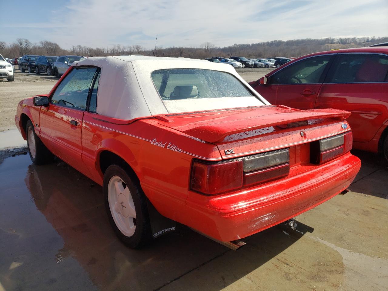 Photo 3 from auction – 1992 FORD MUSTANG LX with VIN 1FACP44E4NF177599