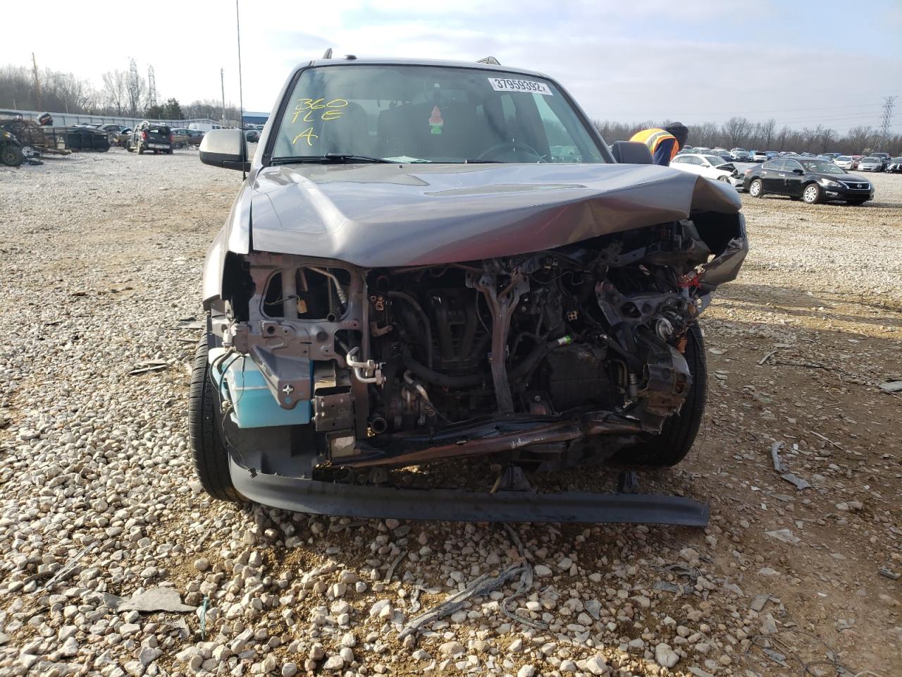 Photo 9 from auction – 2011 FORD ESCAPE XLT with VIN 1FMCU9D73BKB36915