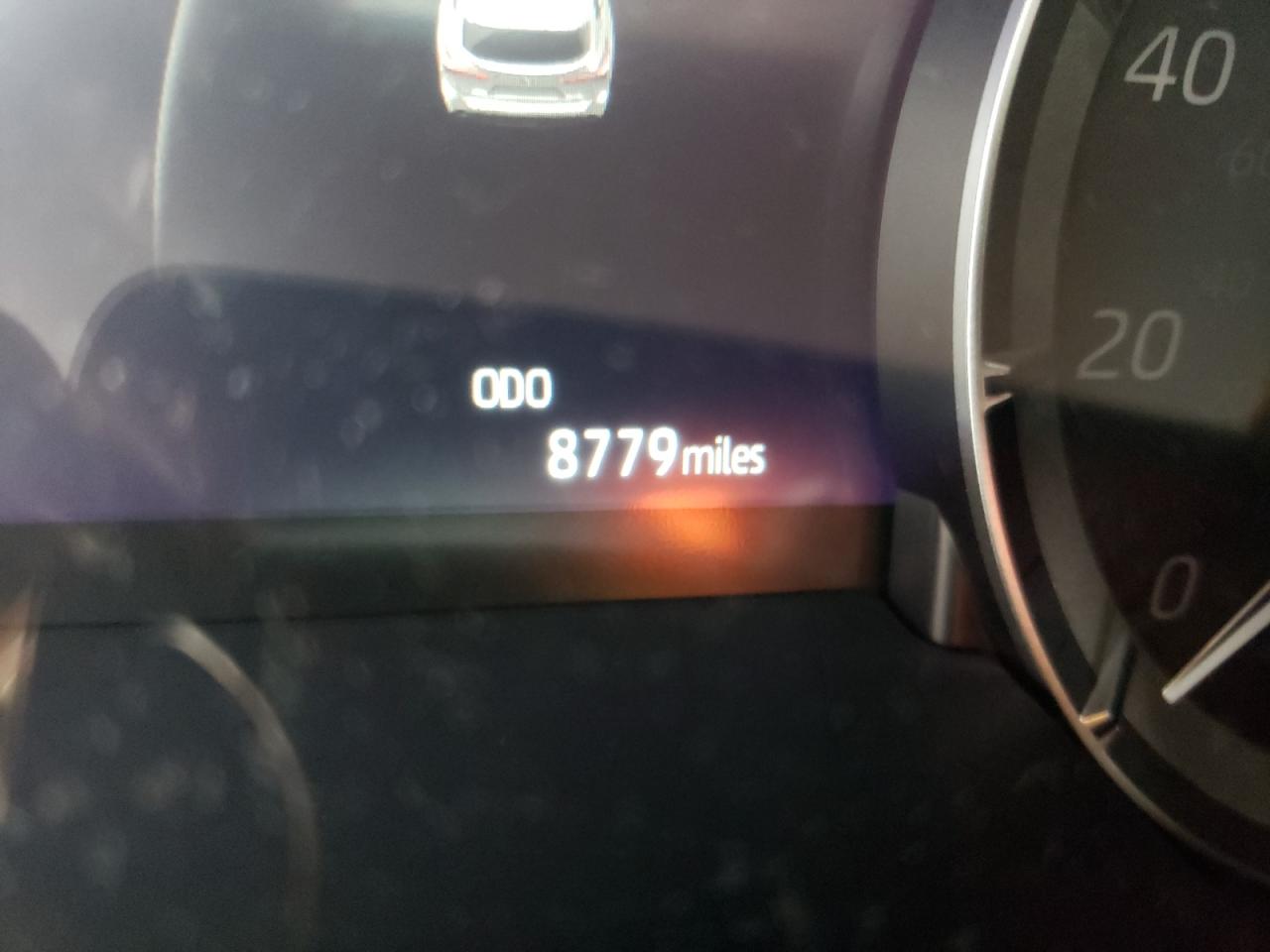 Photo 8 from auction – 2021 TOYOTA HIGHLANDER with VIN 5TDFZRBH7MS095652