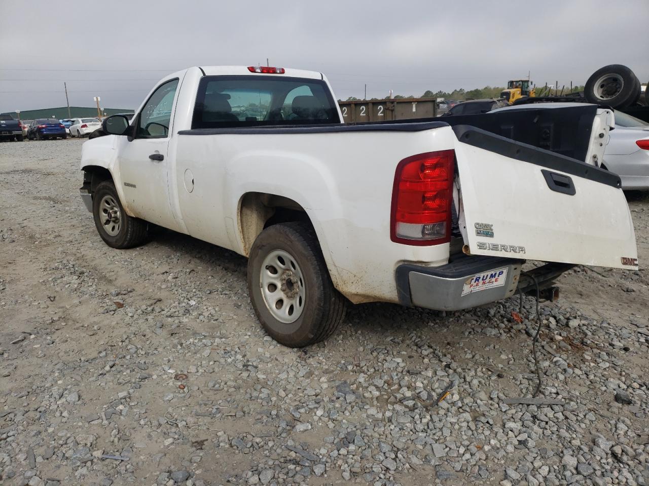 Photo 3 from auction – 2011 GMC SIERRA C15 with VIN 1GTN1TEA6BZ370034
