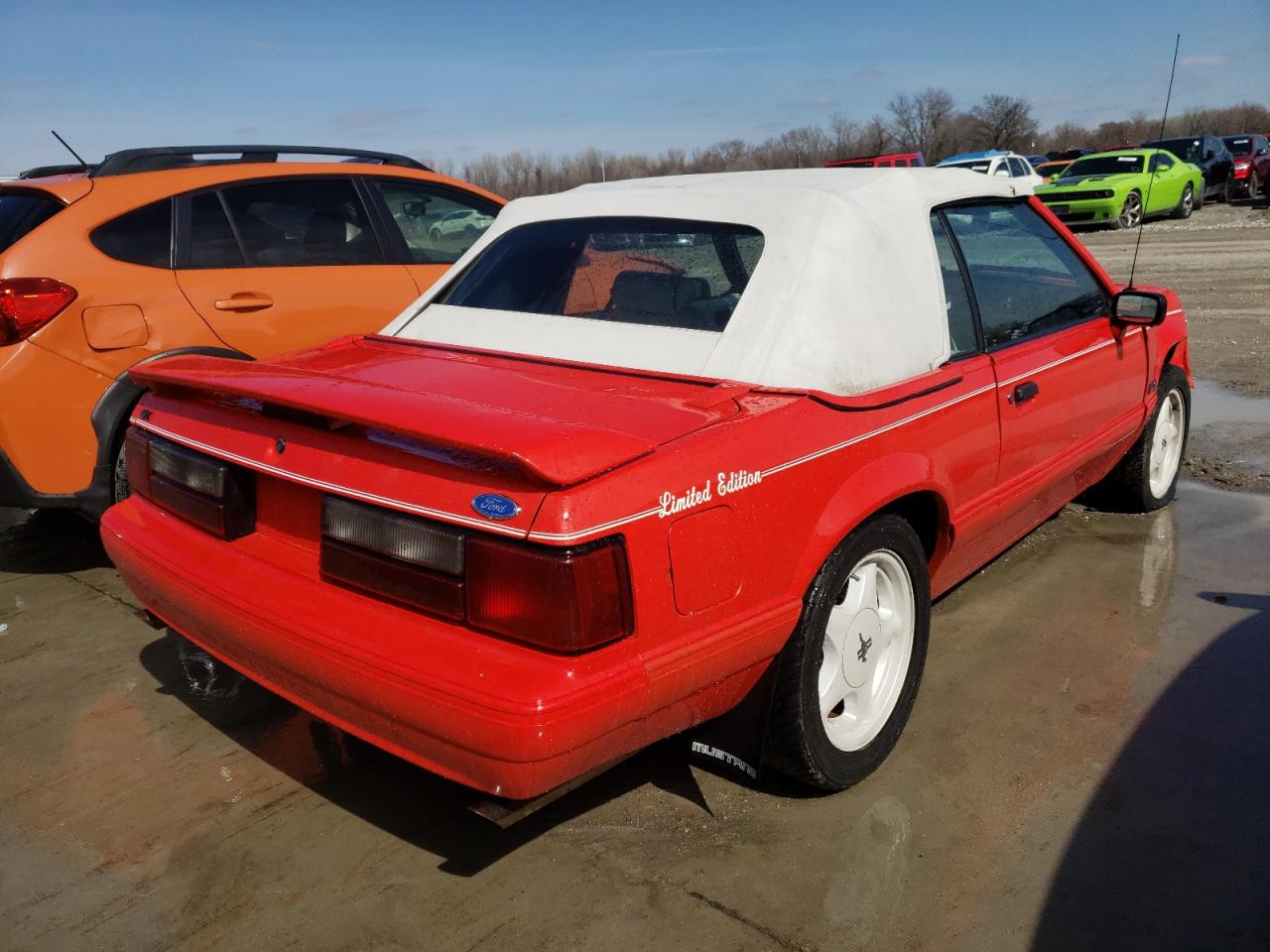 Photo 4 from auction – 1992 FORD MUSTANG LX with VIN 1FACP44E4NF177599