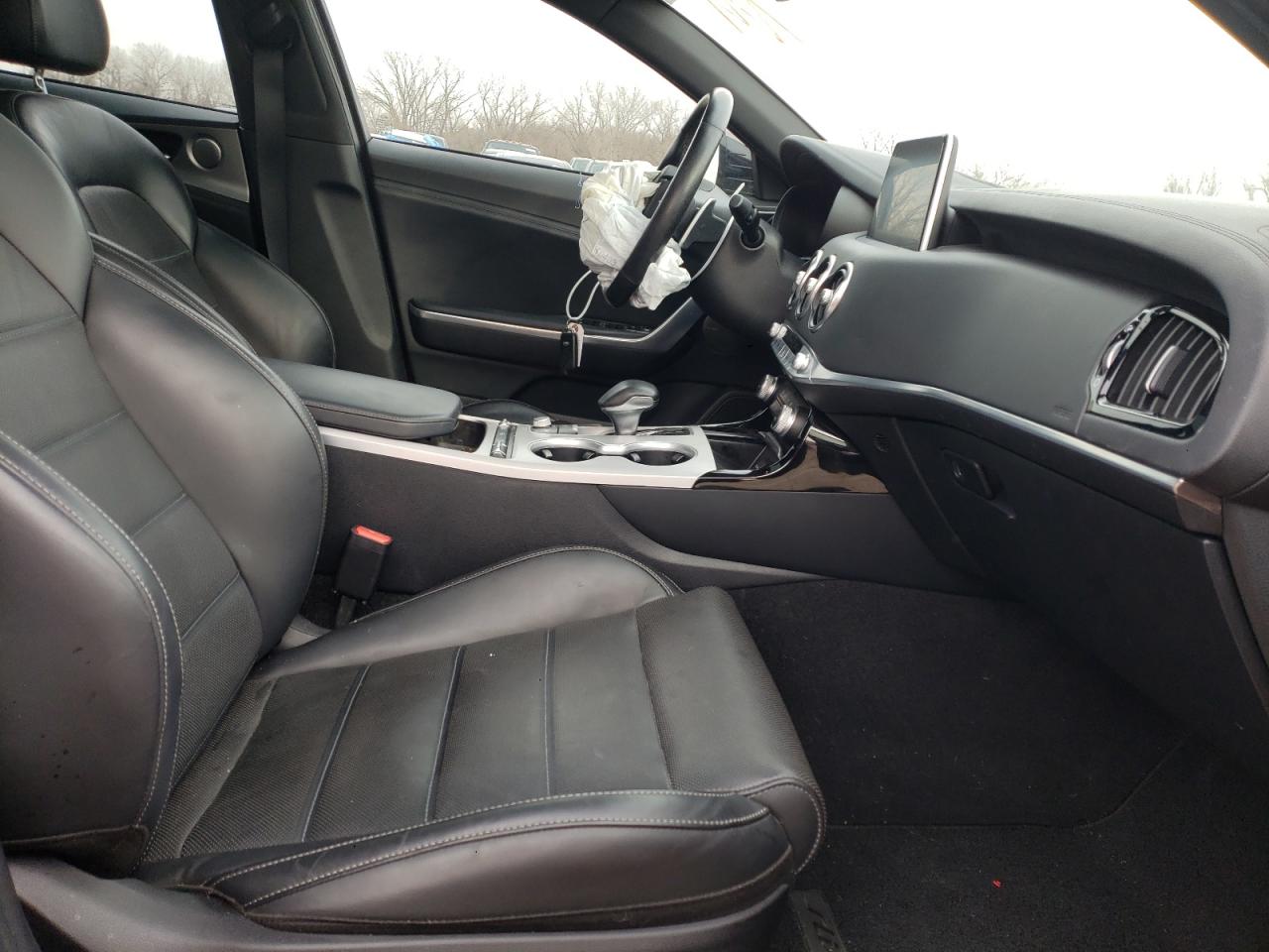 Photo 5 from auction – 2018 KIA STINGER GT with VIN KNAE55LC6J6013678
