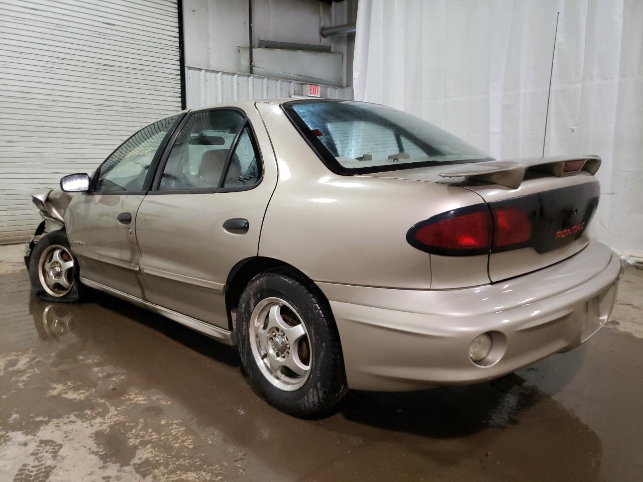 Photo 3 from auction – 2002 PONTIAC SUNFIRE SE with VIN 1G2JB524027137241