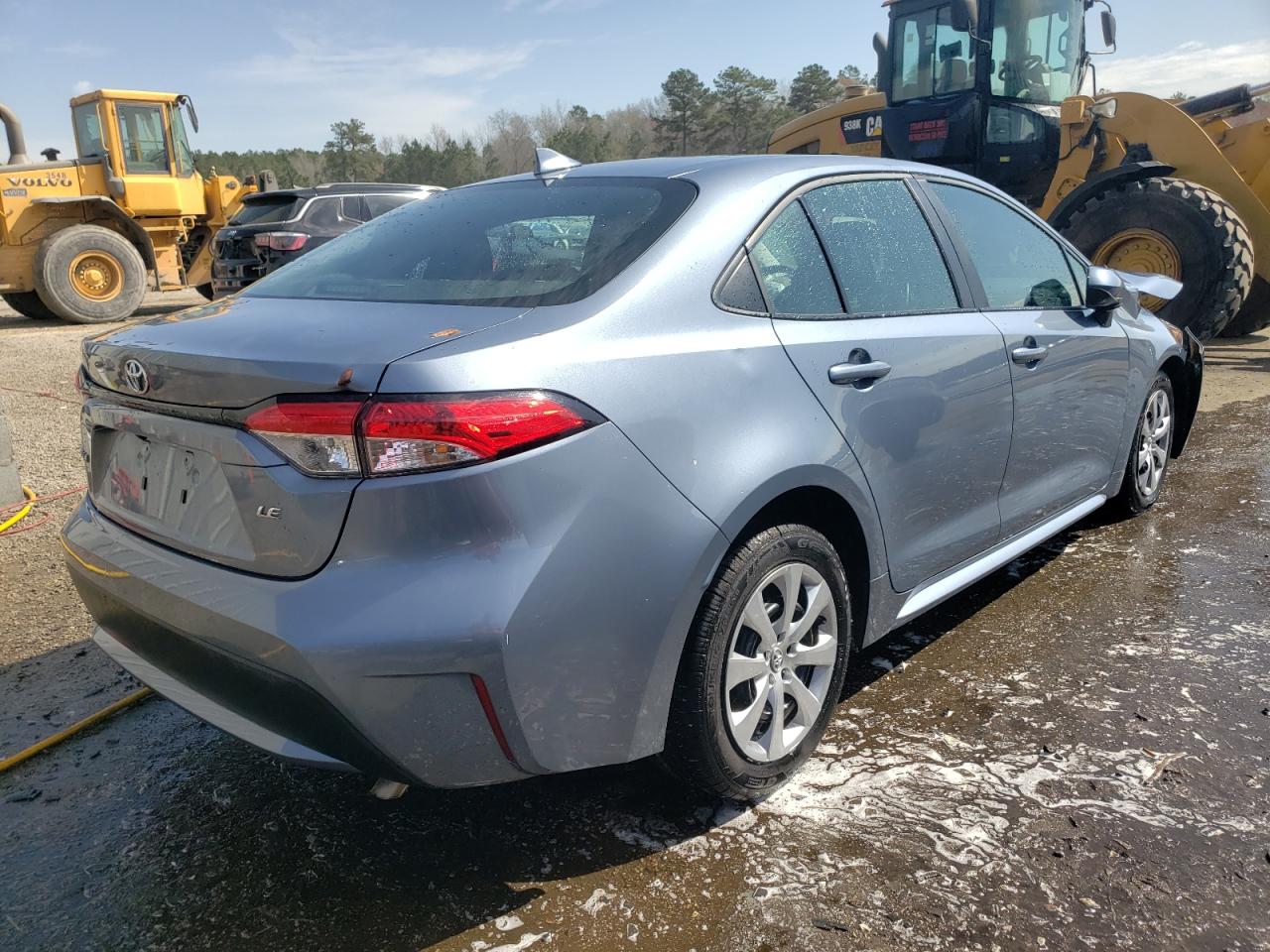 Photo 4 from auction – 2020 TOYOTA COROLLA LE with VIN 5YFEPRAE6LP080477