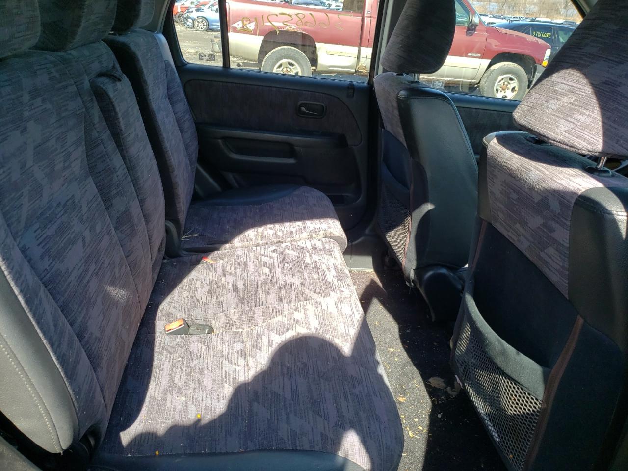 Photo 6 from auction – 2004 HONDA CR-V LX with VIN JHLRD77494C025791